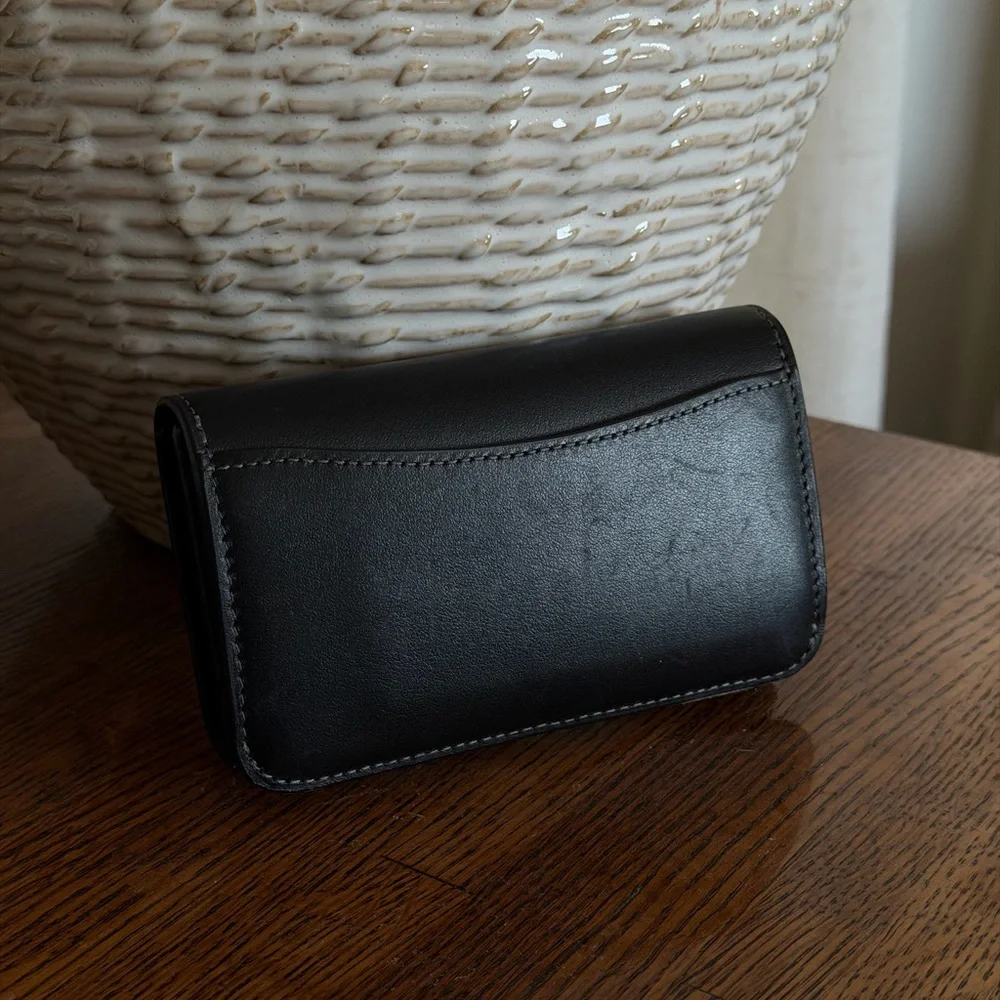 Coach Essential Slim Card Case Black/Brass - Picture 3 of 10